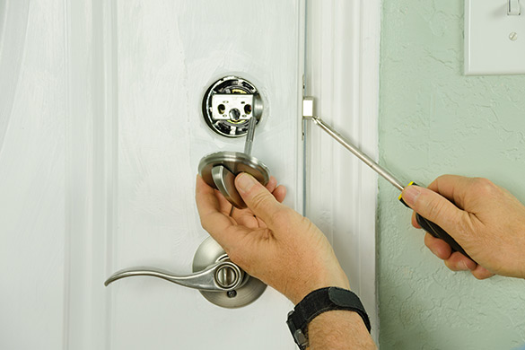Full Service Locksmith - Commercial - Home - Keys - Safes | Russell's Locksmiths - Coralville - Iowa City - North Liberty